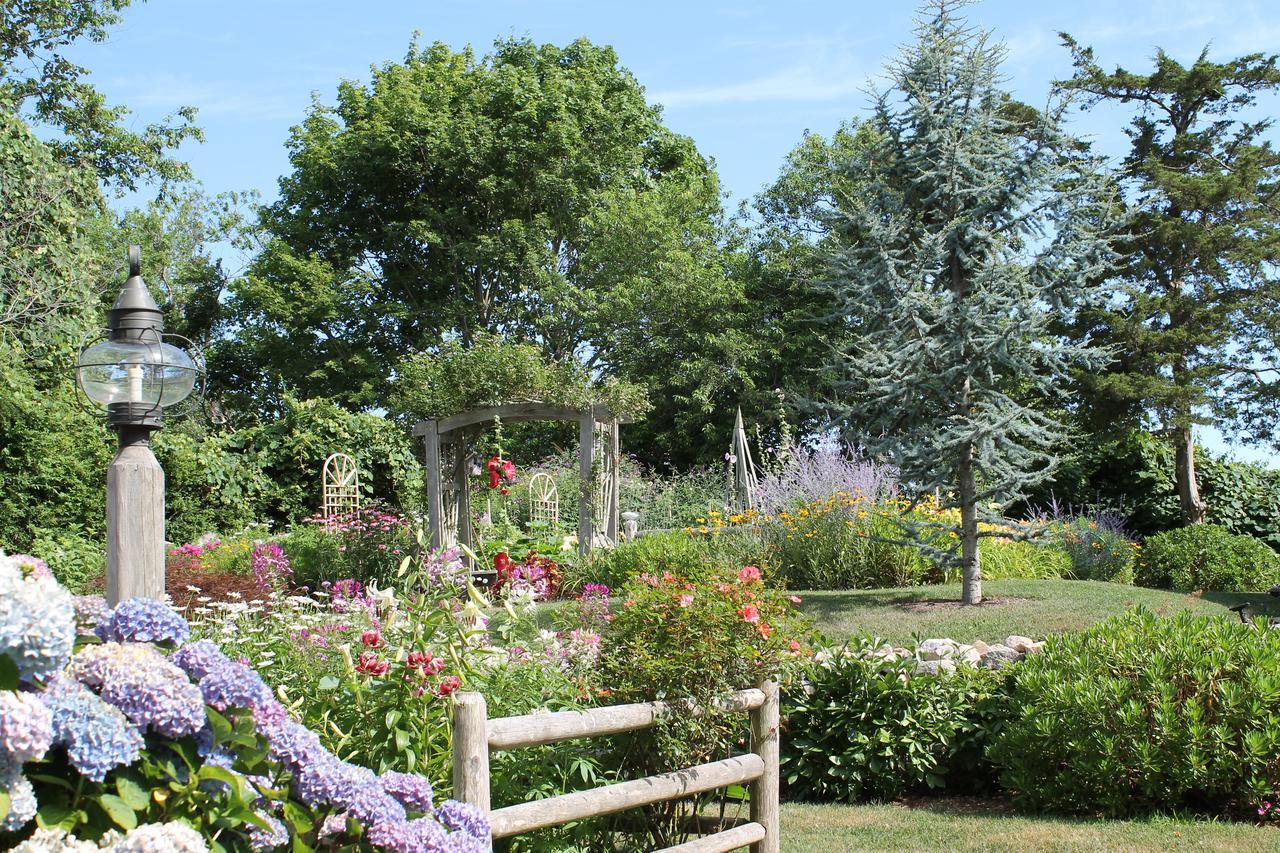 Lavender Bay Bed & Breakfast Barnstable Dış mekan fotoğraf
