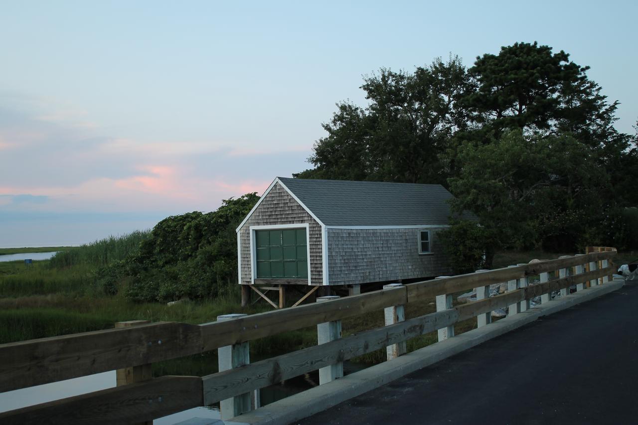Lavender Bay Bed & Breakfast Barnstable Dış mekan fotoğraf