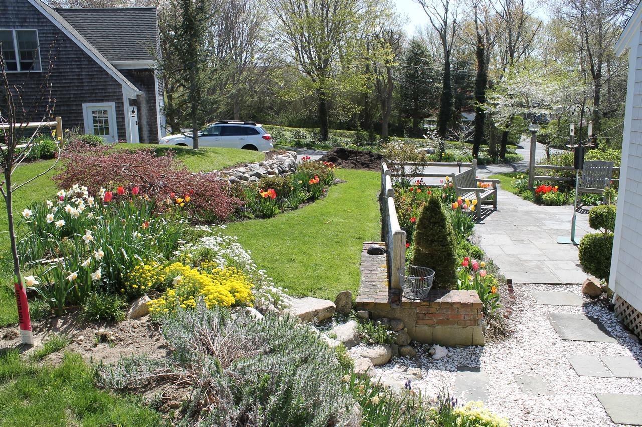 Lavender Bay Bed & Breakfast Barnstable Dış mekan fotoğraf